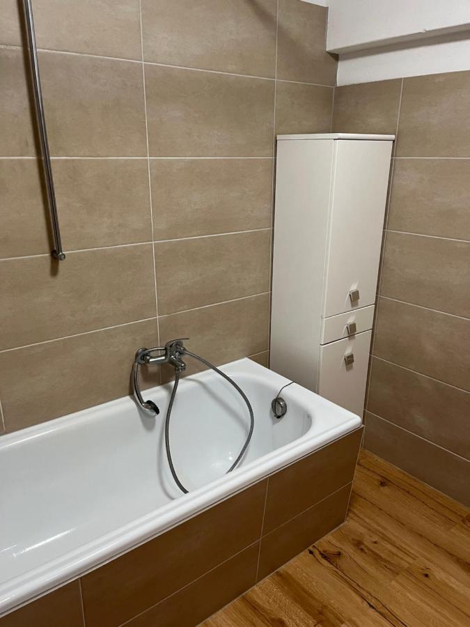 Guglielmotel Quinto Kültér fotó